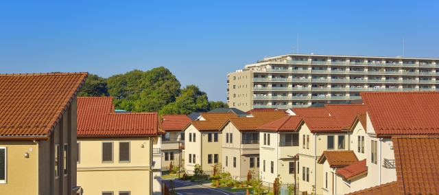 10位:水色・黄色