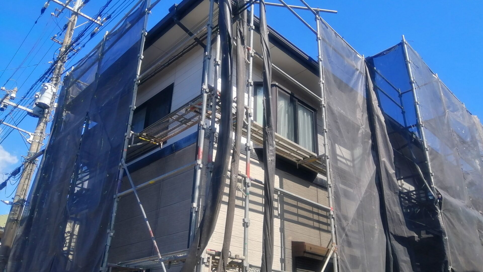 足場の種類と工事の流れを理解する