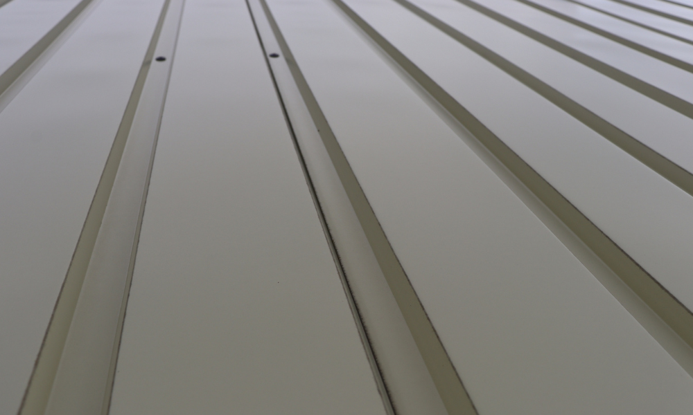 アルミサイディングのカバー工法とは